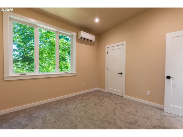 5122 Se 66TH Ave, Portland, OR 97206