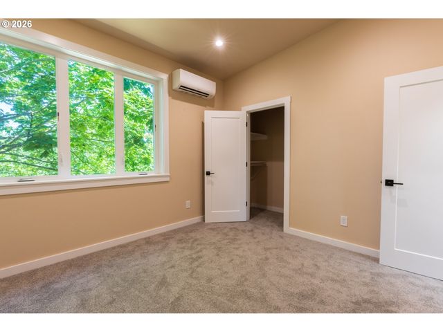 5122 Se 66TH Ave, Portland, OR 97206