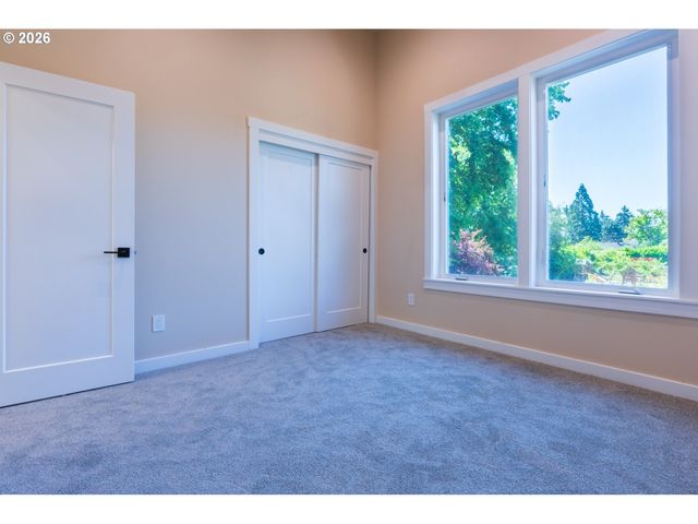 5122 Se 66TH Ave, Portland, OR 97206