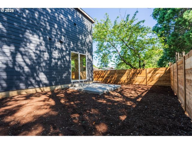 5122 Se 66TH Ave, Portland, OR 97206