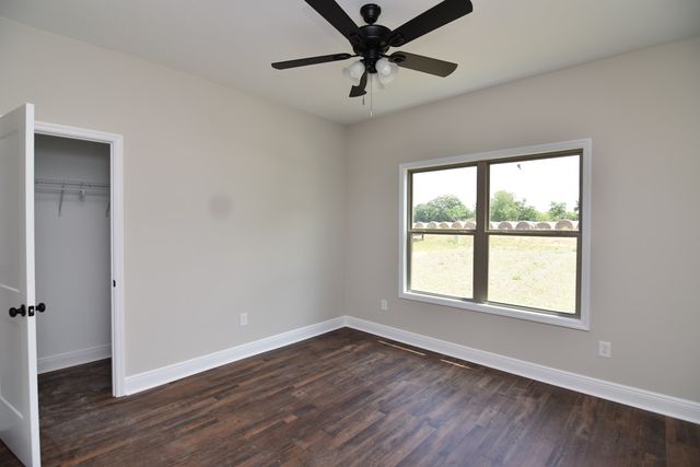 5136 Judge Logue Road, Newton, AL 36352