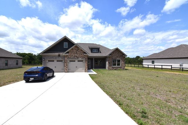 5136 Judge Logue Road, Newton, AL 36352