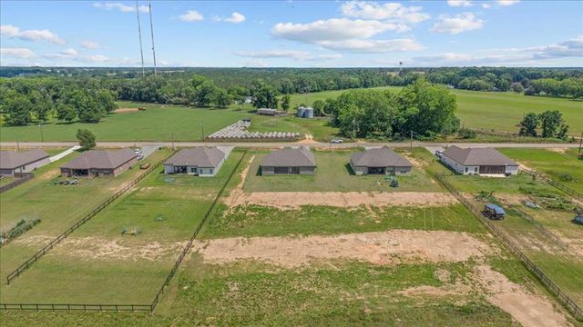 5136 Judge Logue Road, Newton, AL 36352