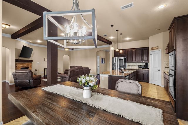 129 High Vista Road, Decatur, TX 76234