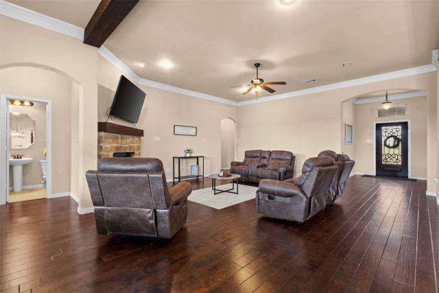 129 High Vista Road, Decatur, TX 76234
