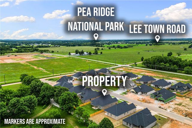 2116 Porter Street, Pea Ridge, AR 72751