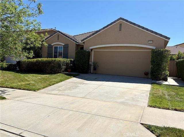 34343 Blossoms, Lake Elsinore, CA 92532