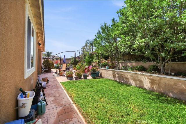 34343 Blossoms, Lake Elsinore, CA 92532
