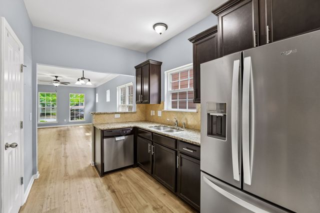 3027 Bienville Dr, Smyrna, TN 37167