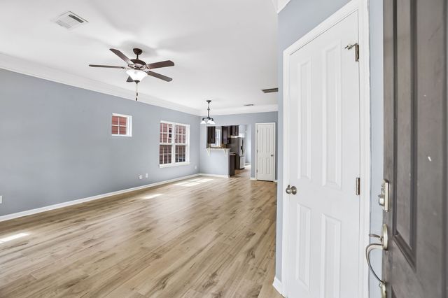 3027 Bienville Dr, Smyrna, TN 37167