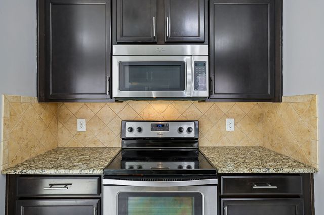 3027 Bienville Dr, Smyrna, TN 37167