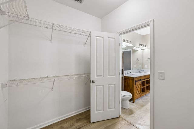 3027 Bienville Dr, Smyrna, TN 37167