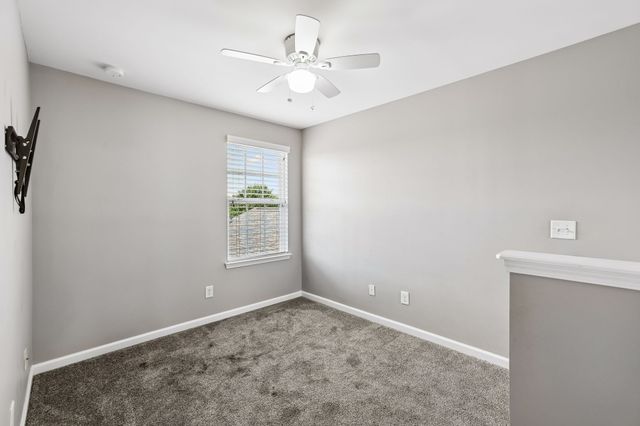 3027 Bienville Dr, Smyrna, TN 37167