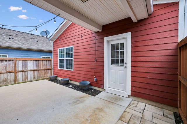 3027 Bienville Dr, Smyrna, TN 37167
