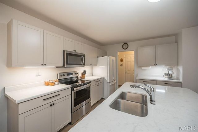 114 Riding Crop Lane, Wentzville, MO 63385