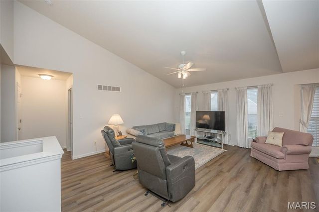 114 Riding Crop Lane, Wentzville, MO 63385