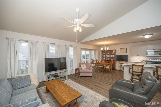 114 Riding Crop Lane, Wentzville, MO 63385