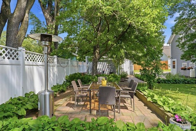 413 E 1st Street, New Richmond, WI 54017
