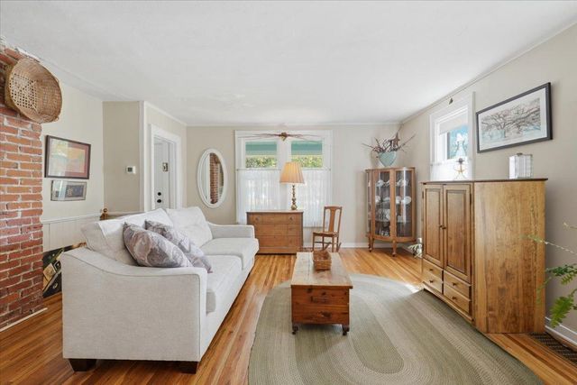 413 E 1st Street, New Richmond, WI 54017