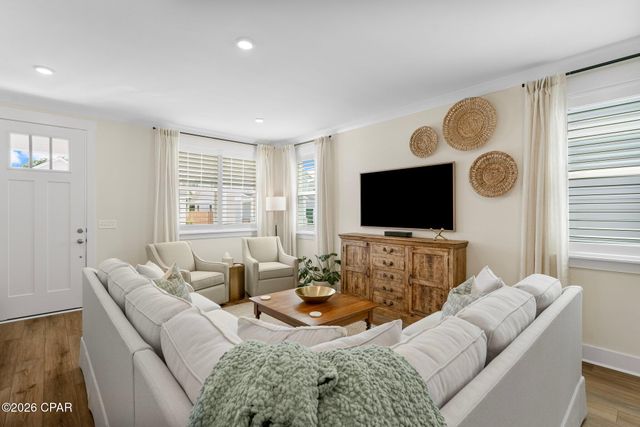 1663 Rushes Avenue, Panama City, FL 32405