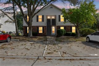 175 Harvest Moon Court D, St Peters, MO 63304
