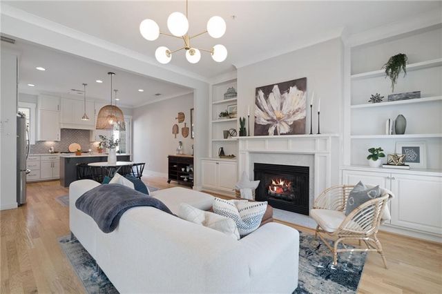 228 Dawson Drive, Woodstock, GA 30188