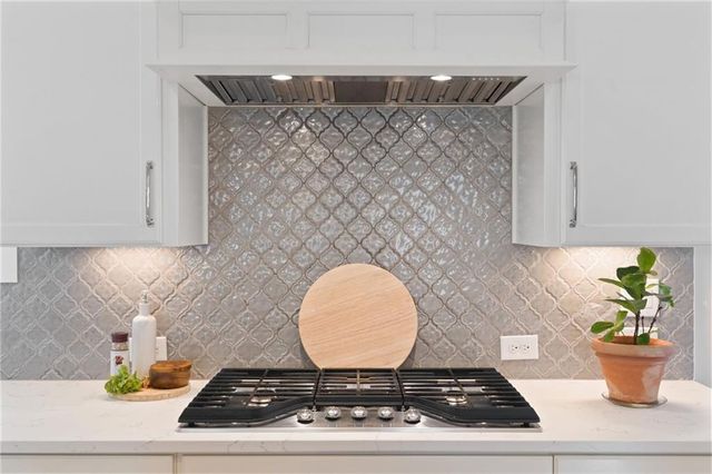 228 Dawson Drive, Woodstock, GA 30188