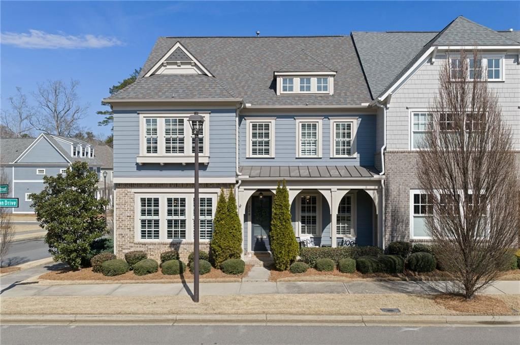 228 Dawson Drive, Woodstock, GA 30188