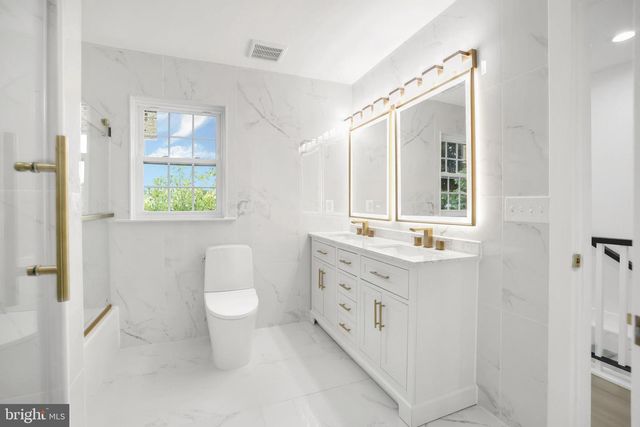 623 LONGFELLOW ST NW, Washington, DC 20011