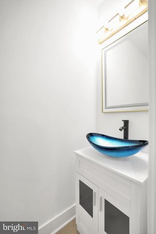 623 LONGFELLOW ST NW, Washington, DC 20011