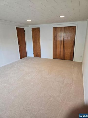 88 Woodland Avenue, Rutherford, NJ 07070