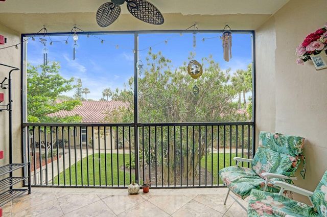 2350 NE 14th Street Causeway 203, Pompano Beach, FL 33062