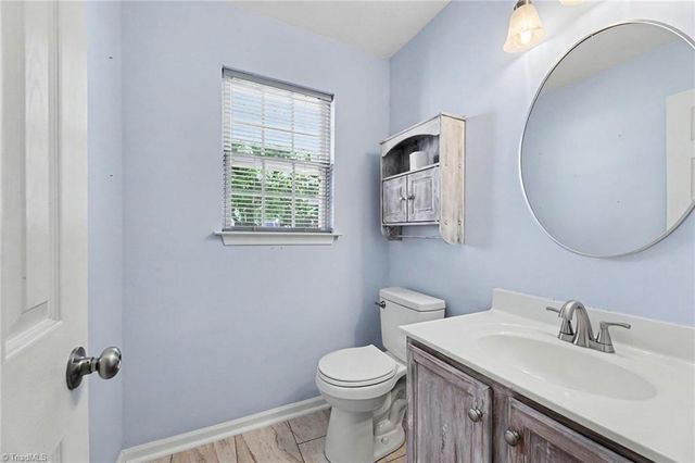754 Peachtree Meadows Circle, Kernersville, NC 27284