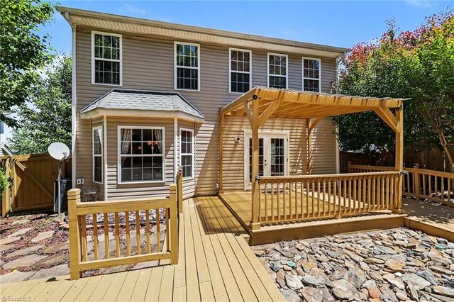 754 Peachtree Meadows Circle, Kernersville, NC 27284
