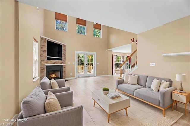 754 Peachtree Meadows Circle, Kernersville, NC 27284