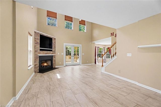 754 Peachtree Meadows Circle, Kernersville, NC 27284