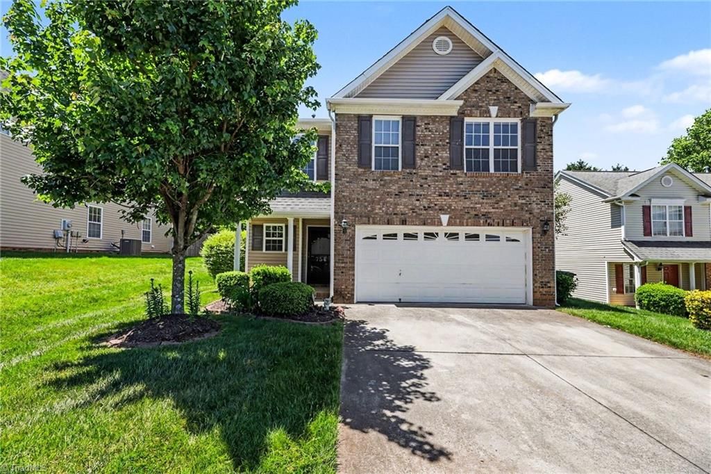 754 Peachtree Meadows Circle, Kernersville, NC 27284