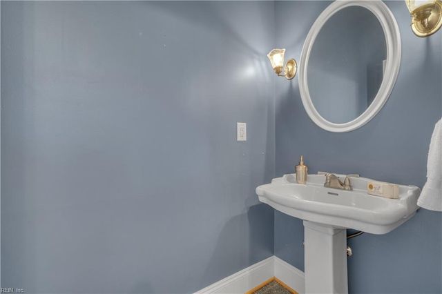 257 W Freemason ST, Norfolk, VA 23510