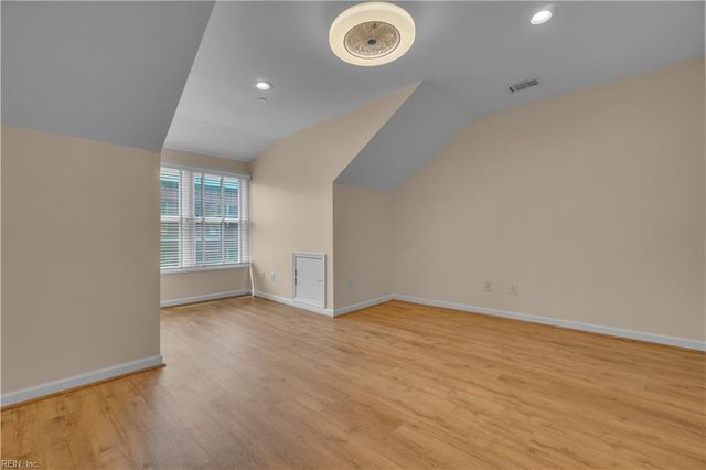 257 W Freemason ST, Norfolk, VA 23510