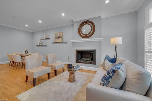 257 W Freemason ST, Norfolk, VA 23510