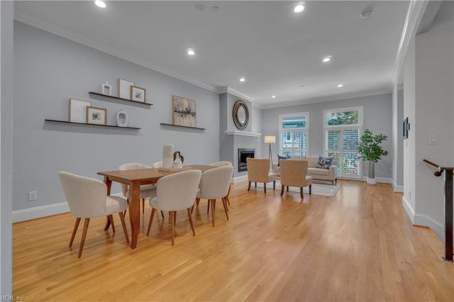 257 W Freemason ST, Norfolk, VA 23510