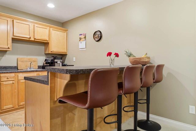 12611 Bernay Pl, Louisville, KY 40243