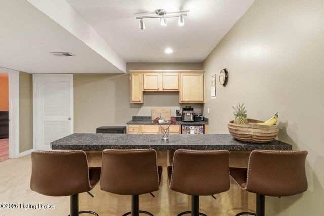 12611 Bernay Pl, Louisville, KY 40243