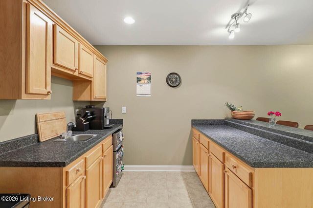 12611 Bernay Pl, Louisville, KY 40243