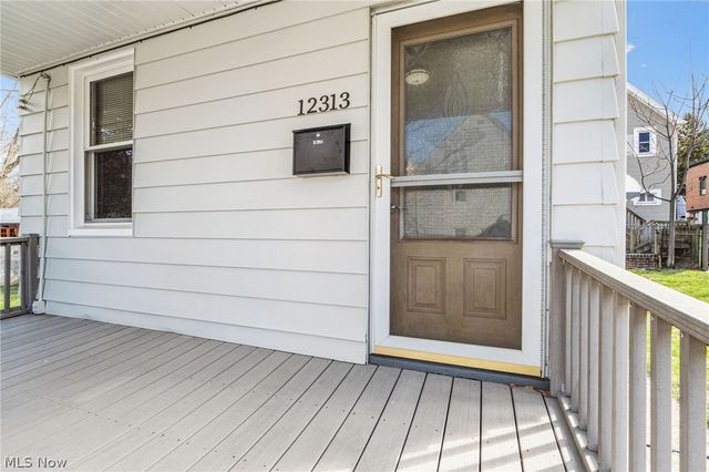 12313 Alexander Road, Cleveland, OH 44106