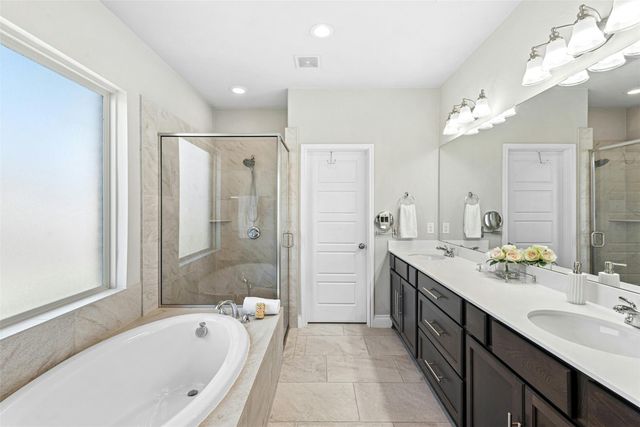 341 Crossvine TRL, Georgetown, TX 78626