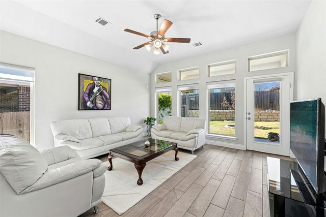 341 Crossvine TRL, Georgetown, TX 78626