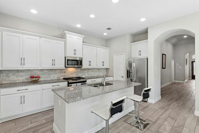 341 Crossvine TRL, Georgetown, TX 78626