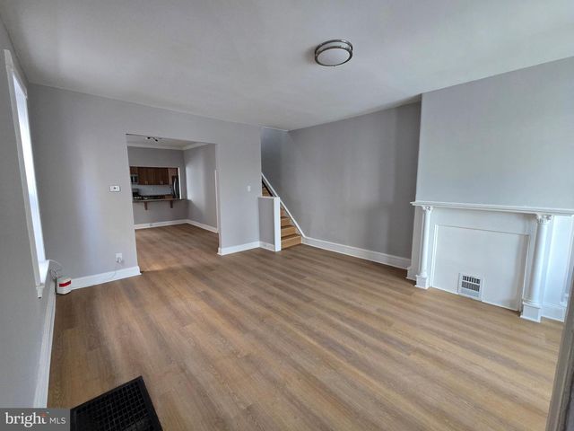 455 ROXBOROUGH AVE, Philadelphia, PA 19128