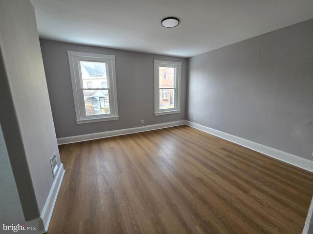 455 ROXBOROUGH AVE, Philadelphia, PA 19128